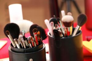 sky mane makeup 4424970 1920